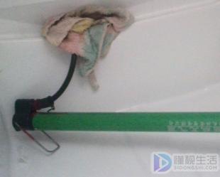 海尔冰箱排水孔疏通图解（海尔冰箱怎么清理排水孔）