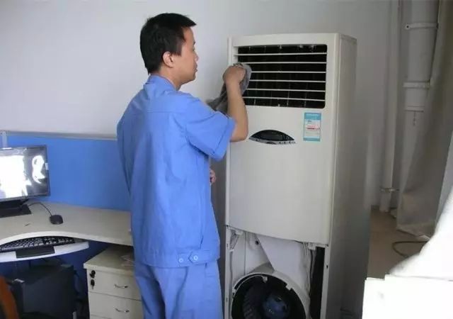怎么知道空调该加氟了?_如何知道空调是否漏氟_空调多少年加一次氟